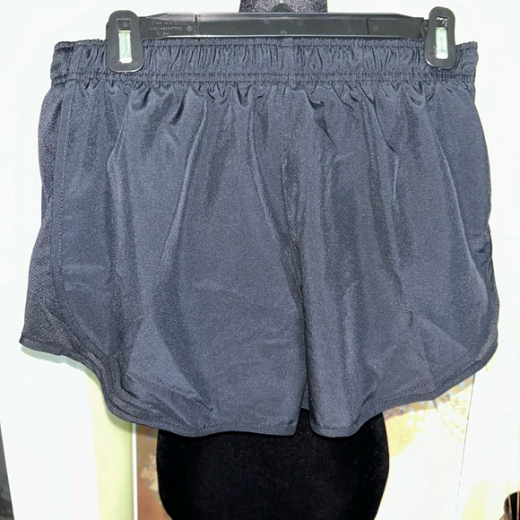 Nike Running Shorts- New With Tag- Black, Size Small - Picture 4 of 6